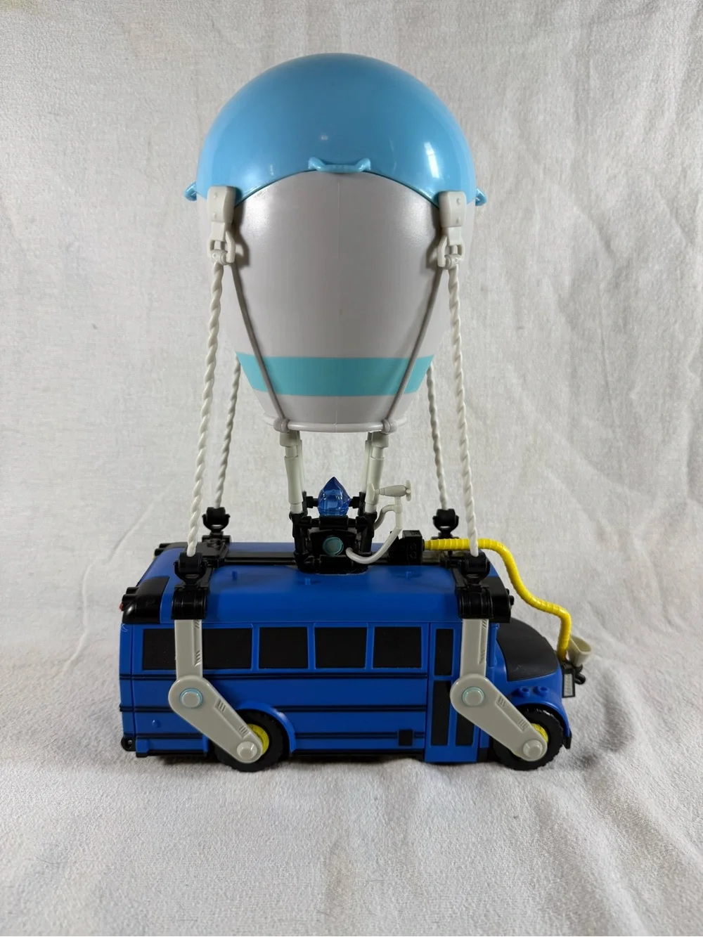 Fortnite Epic Games Battle Royale Collection Battle Bus Vehicle